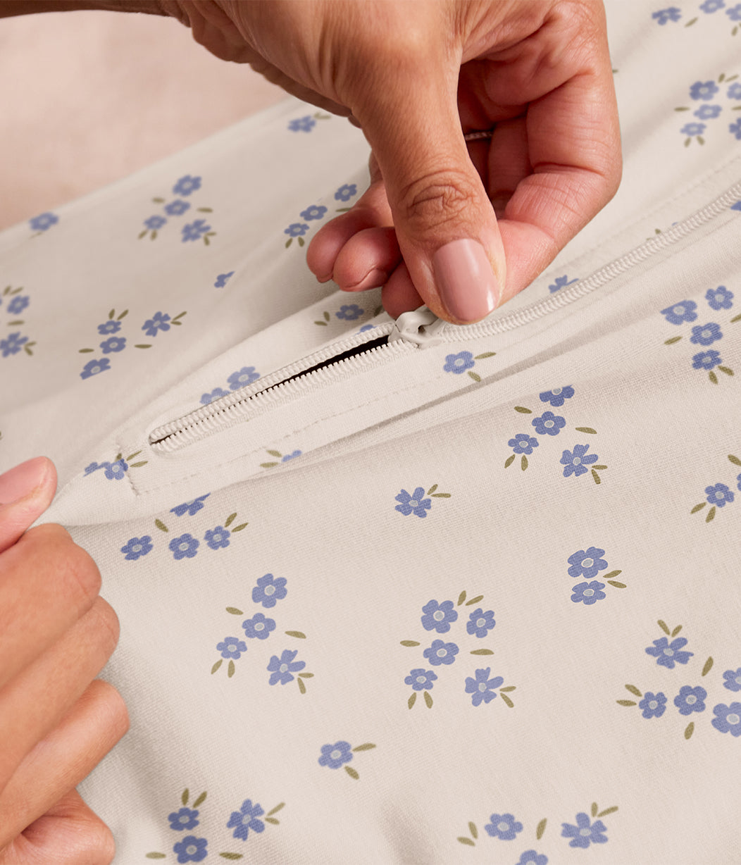 Swaddle Up™ Transition Bag 1.0 TOG Cotton Jacaranda Meadow