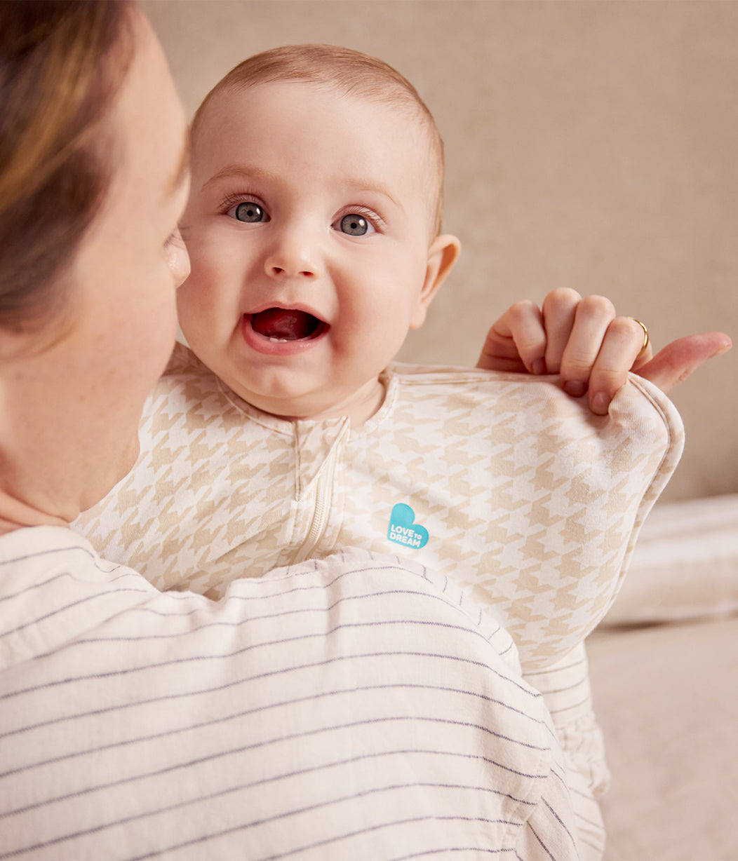 Swaddle Up™ 1.0 TOG Cotton Tan Houndstooth