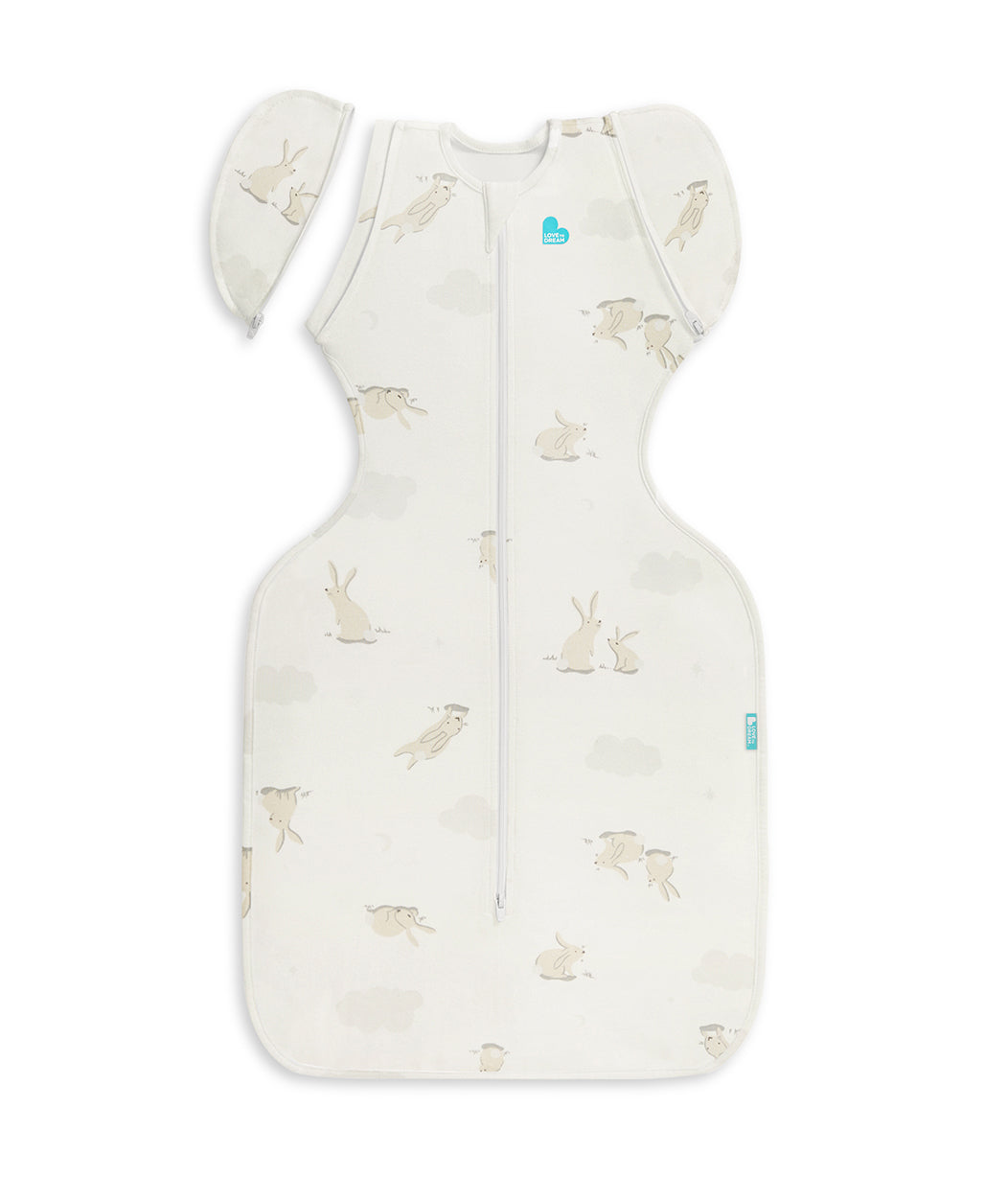 Swaddle Up™ 2-in-1 Transition Bag 1.0 TOG Cotton White Cloud Bunnies