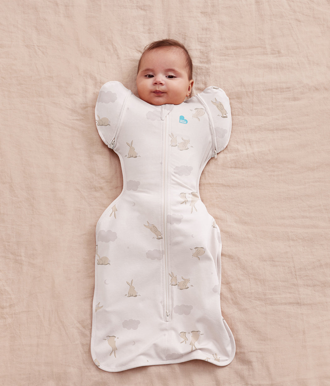 Swaddle Up™ 2-in-1 Transition Bag 1.0 TOG Cotton White Cloud Bunnies