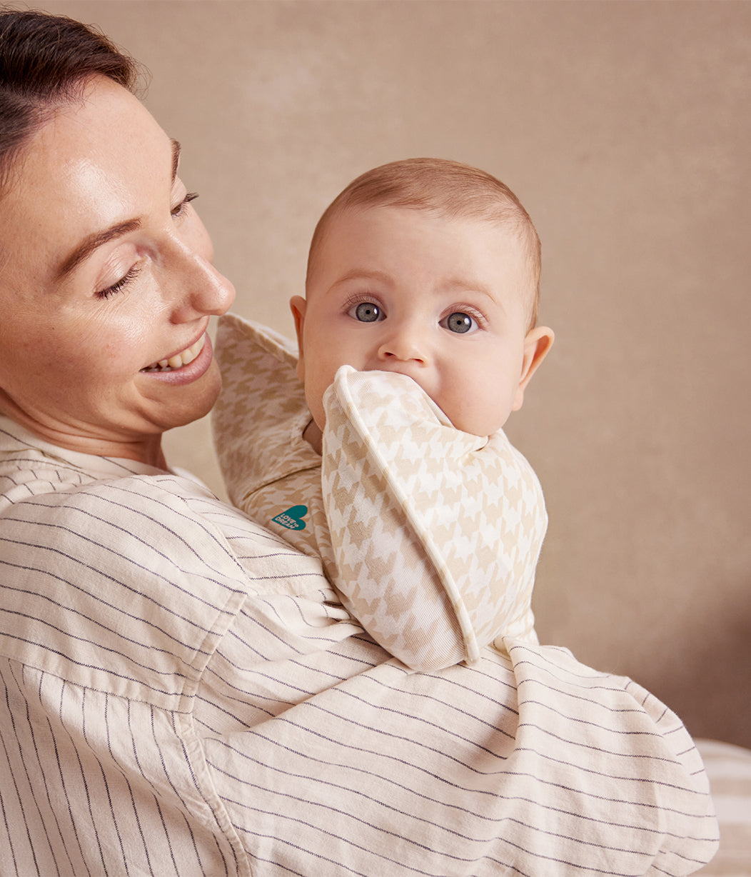 Swaddle Up™ 1.0 TOG Cotton Tan Houndstooth